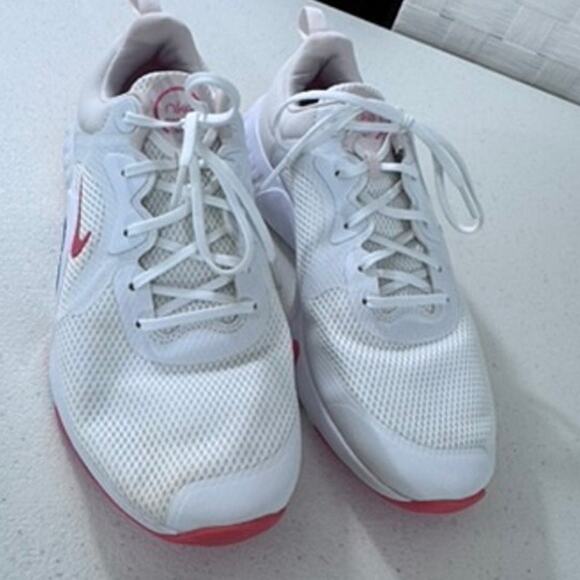 "NIKE" Renew ,Women's, In Season, TR 11, White Running, Tennis Shoes,Size 9.5 - Picture 4 of 7